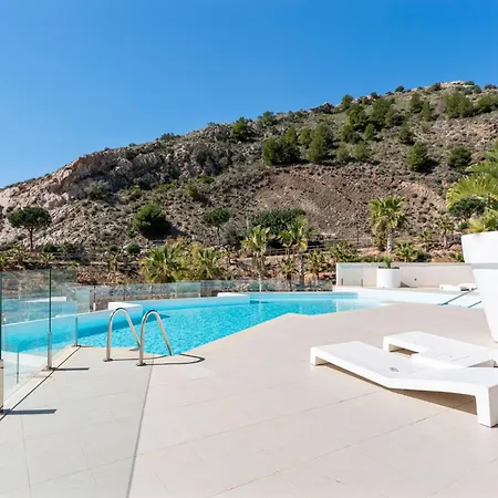 Apartment Panoramic Sea View Stupa Hills
