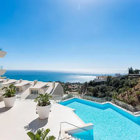 Panoramic Sea View Stupa Hills Appartement